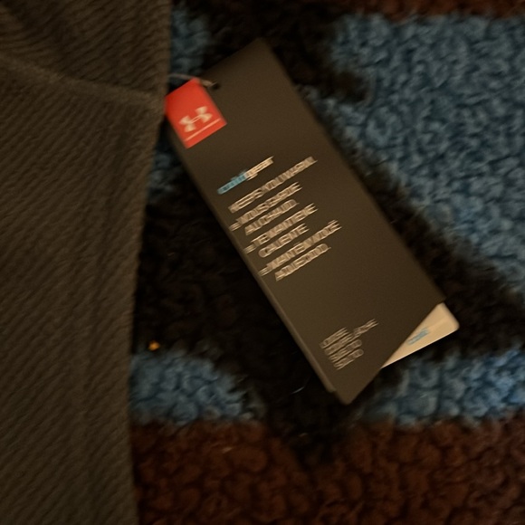 NWT Under Armour vest size XS - Picture 3 of 5